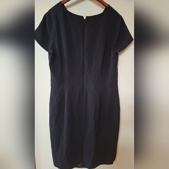 NWT Talbots Womens Short/Cap Sleeve Knee-length Zip Black Dress Size 16 - Picture 8 of 8